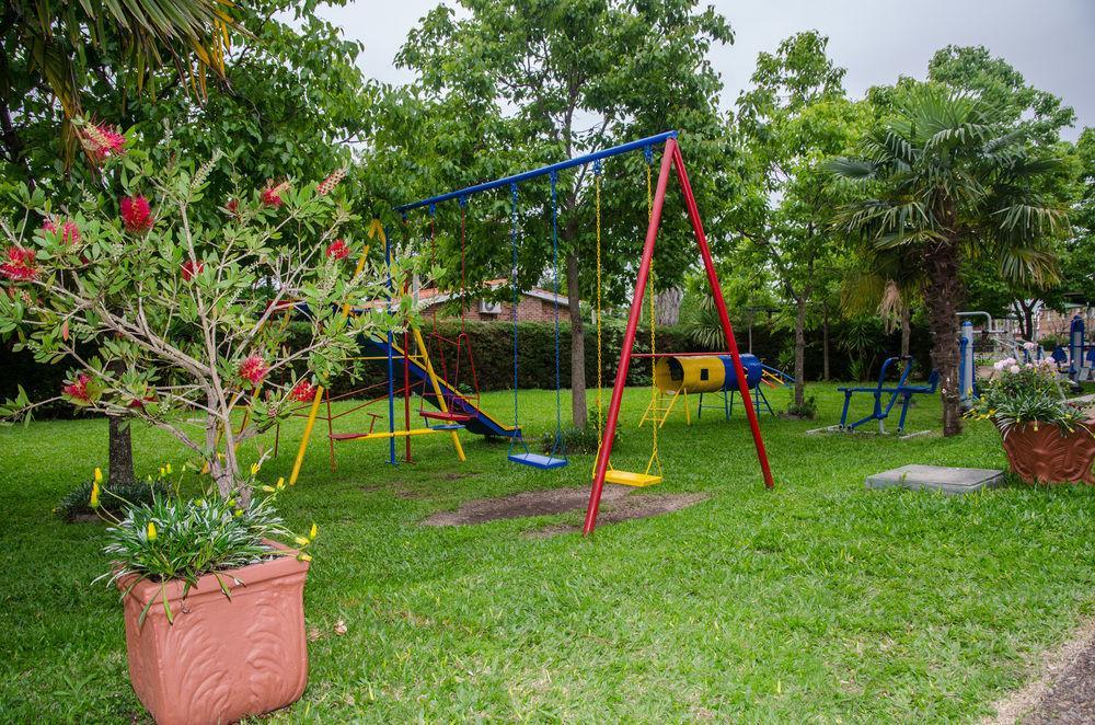 Hotel Del Pasaje Termas del Dayman Ngoại thất bức ảnh