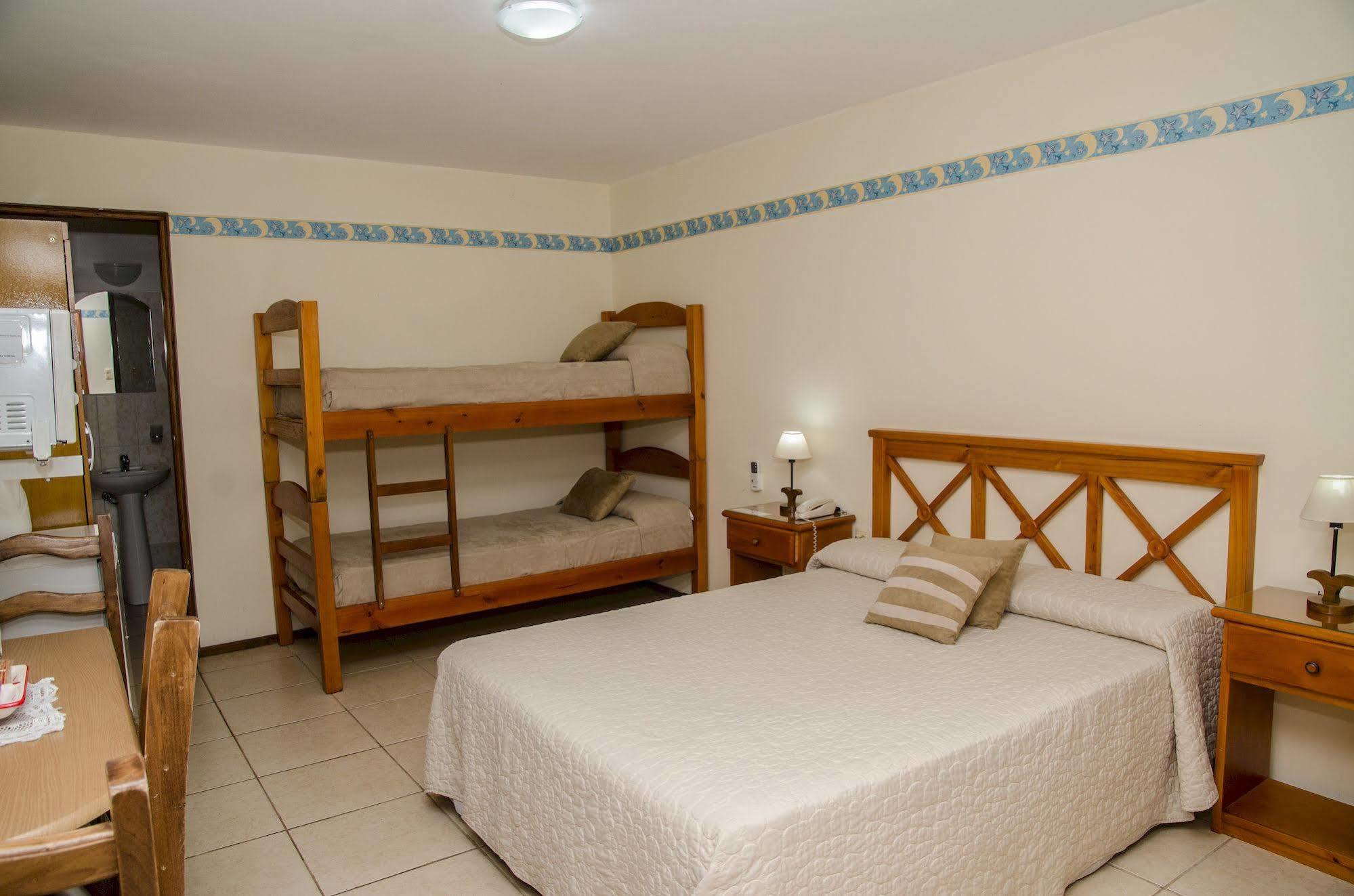 Hotel Del Pasaje Termas del Dayman Ngoại thất bức ảnh